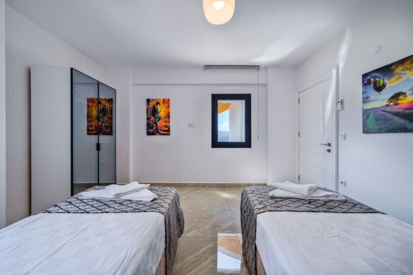Your Villa for Slow, Easy Getaways 1049