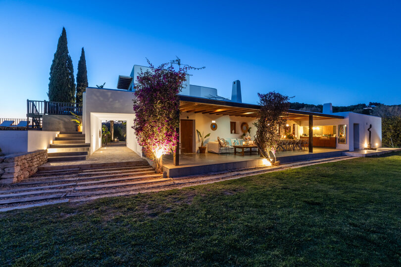 A Timeless Private Luxury Sanctuary, Ibiza Villa 1452