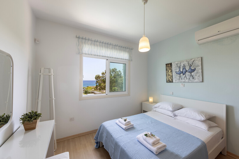 Tranquil Retreat: 3 Bedroom Villa in Protaras, 1721