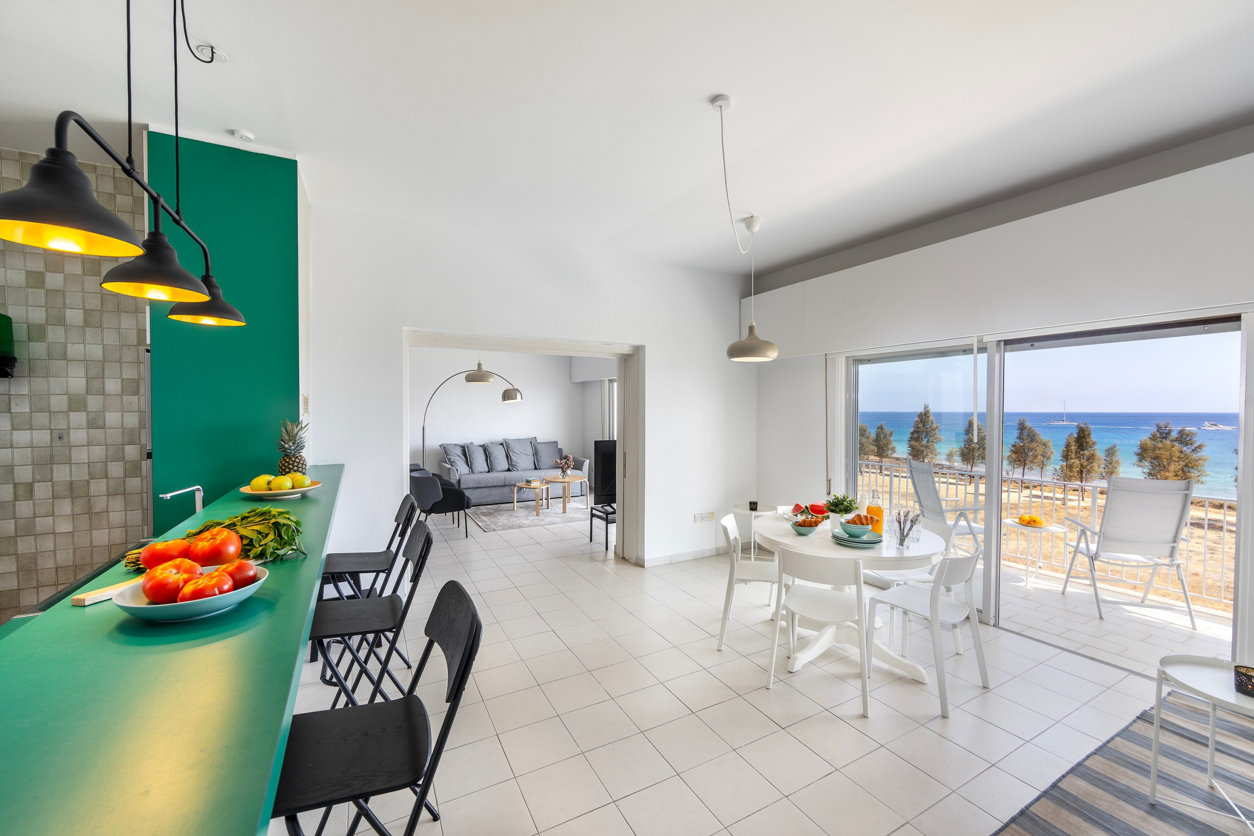 Modern H2O Suite near Ayia Triada Beach