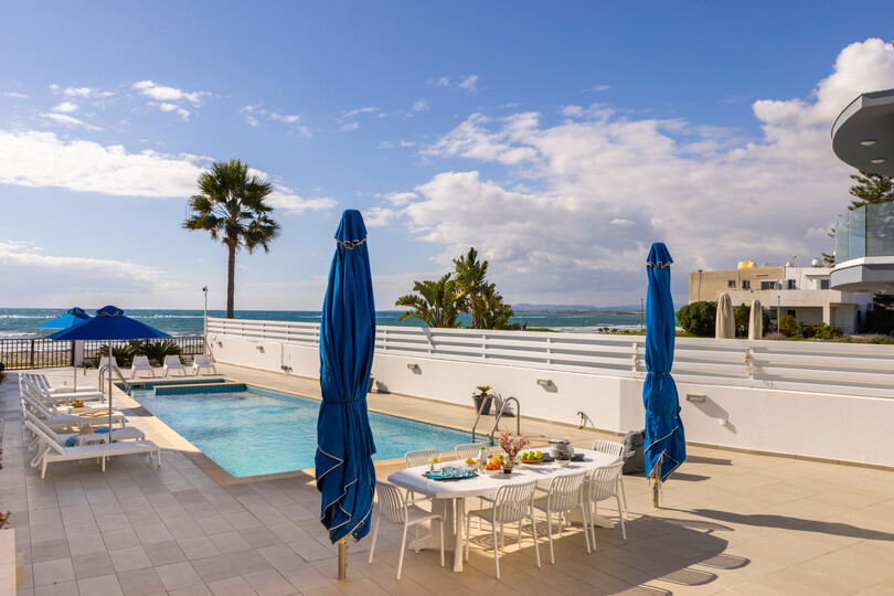 Perivolia Paradise: 4 Bedroom Villa for Sale, 1403