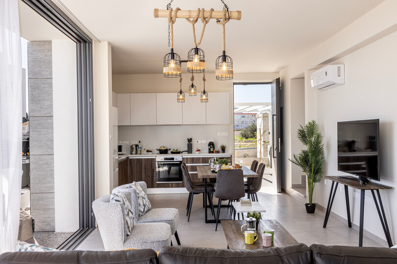 Charming Villa Retreat in Paralimni 1588