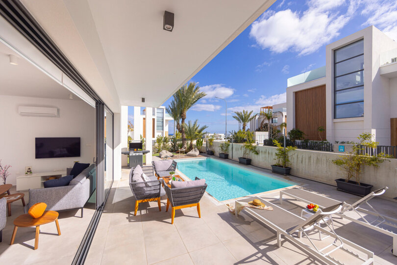 Charming 3 Bedroom Villa in Paralimni City, 1589