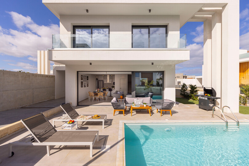 Charming 3 Bedroom Villa in Paralimni City, 1589