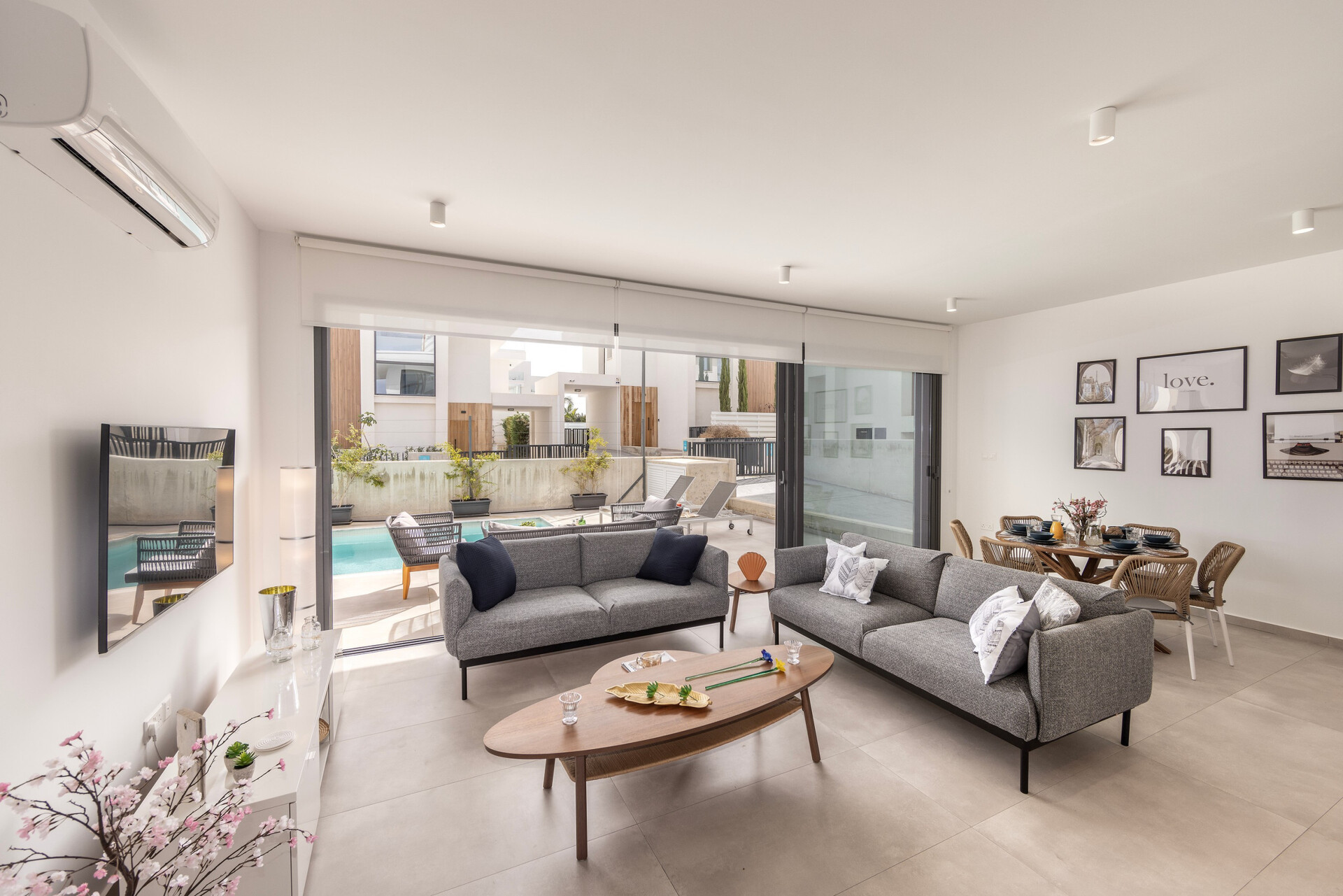 Charming 3 Bedroom Villa in Paralimni City, 1589