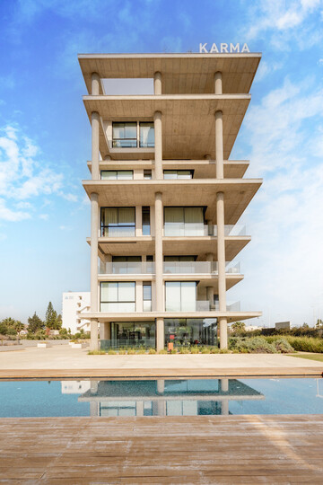 Seaside Bliss: 2 Bedroom Villa in Protaras, 1724