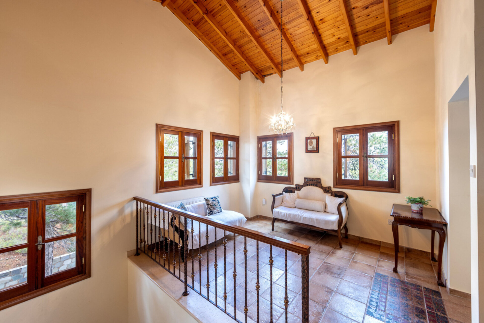 The Enchanting 4 Bedroom Villa in Pedoulas, 1005