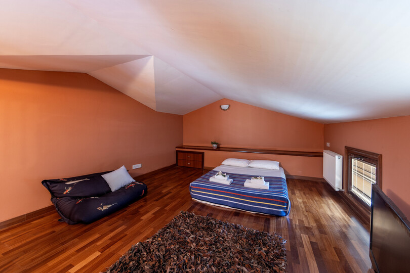 The Enchanting 4 Bedroom Villa in Pedoulas, 1005