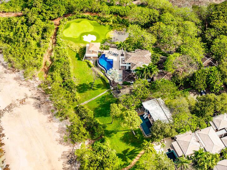 Experience Luxury at Guanacaste Province 1000