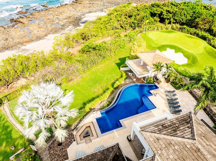 Experience Luxury at Guanacaste Province 1001