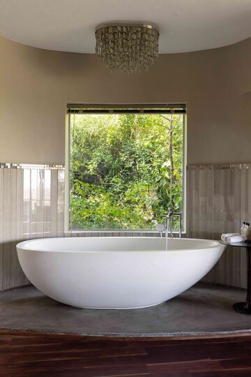 Ulusaba Rock: Elevated Luxury in the Wild 1029