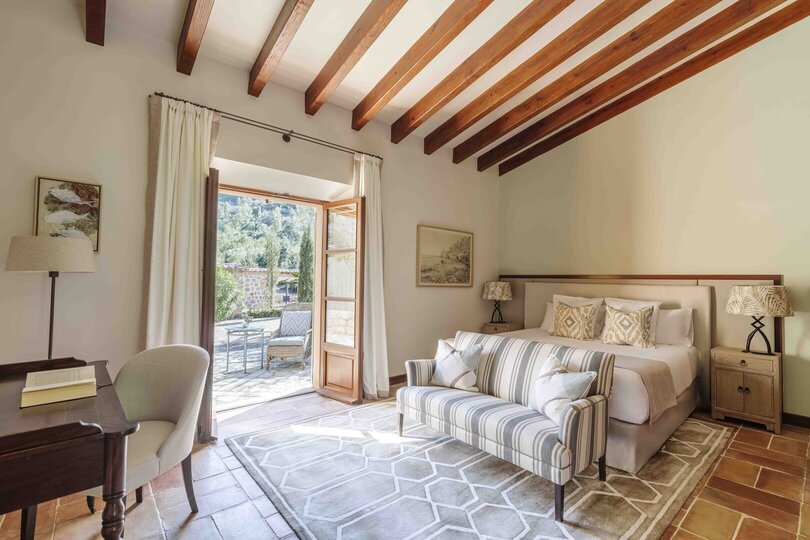Mediterranean Escape Villa 1032