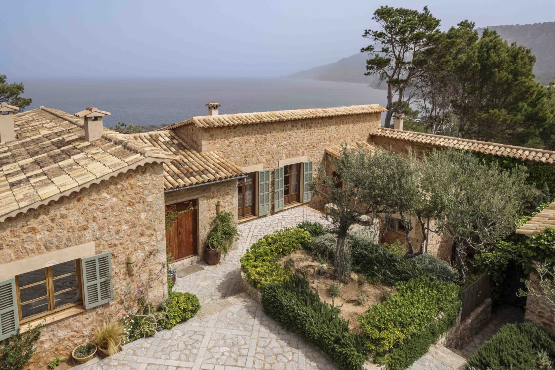 Mediterranean Escape Villa 1032