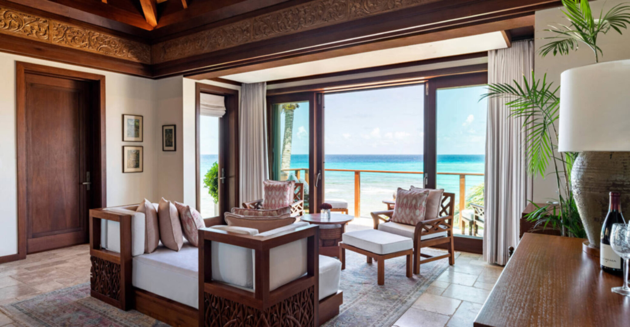 Oceanfront Hideaway 1010