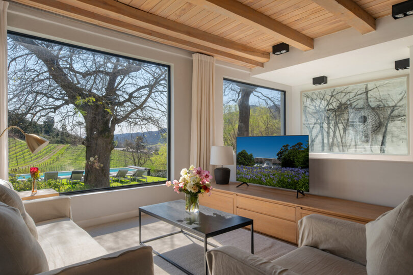 Cabernet Room with Private Terrace and Valley Vistas 1039