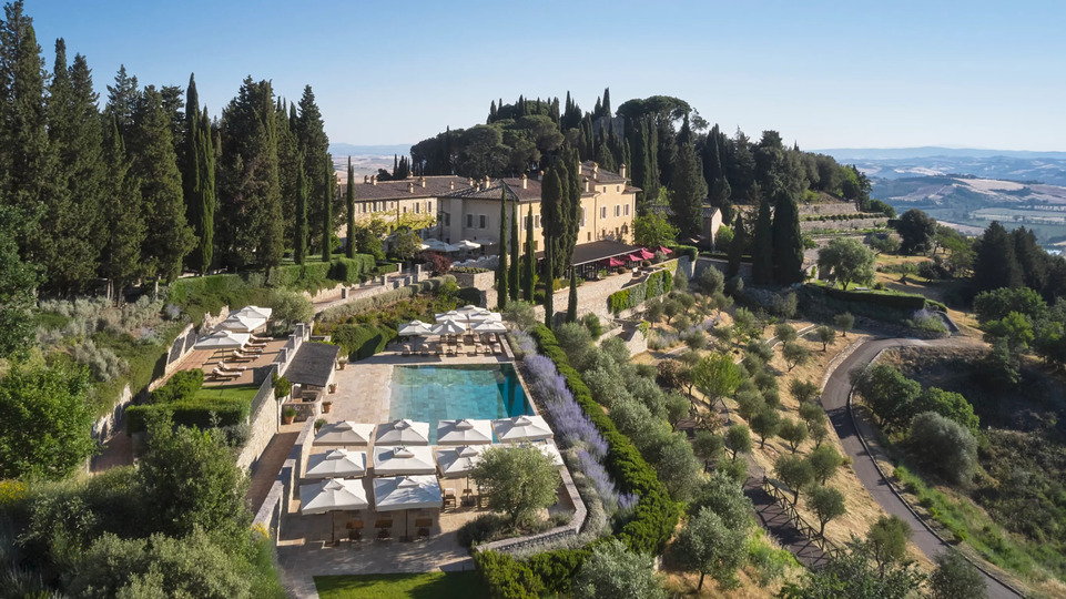 Luxury Countryside Escape in Val d’Orcia