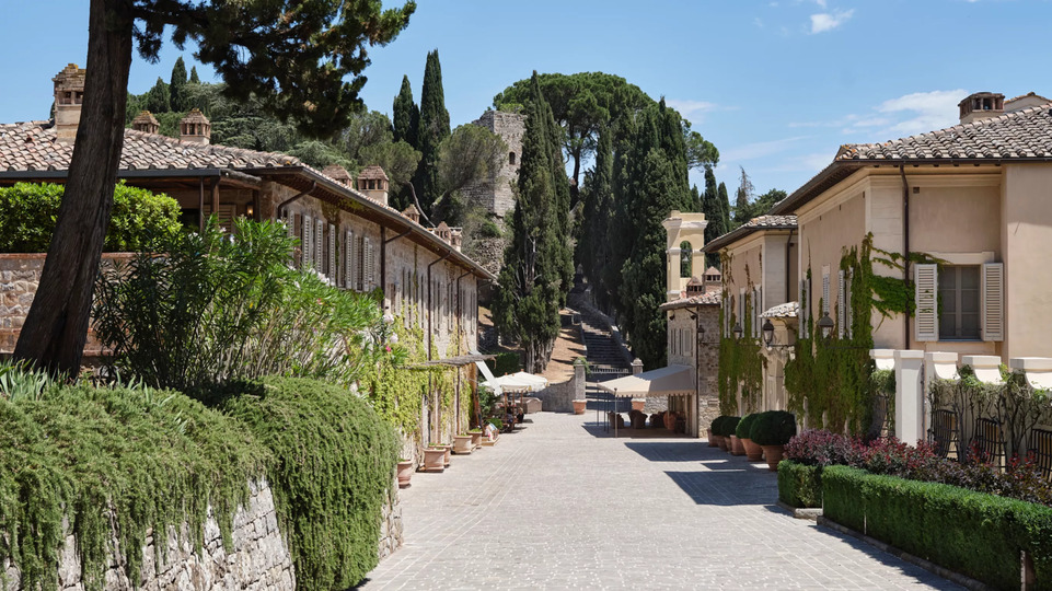 Luxury Countryside Escape in Val d’Orcia