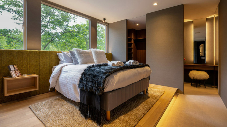 Luxury 3 Bedroom Chalet with Stunning Views in Niseko