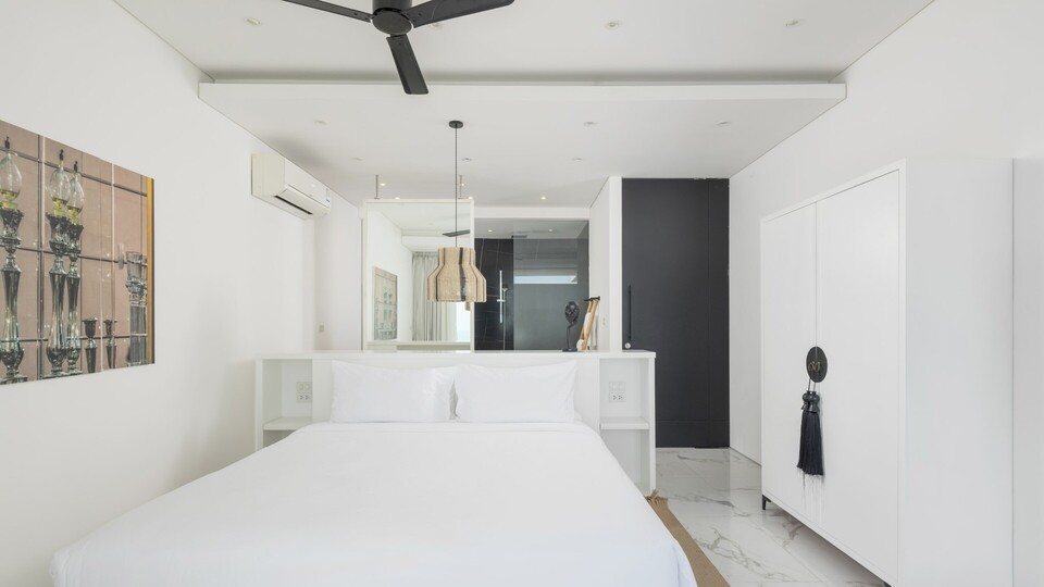 5 Star Golden Lotus Villas – Hilltop Luxury