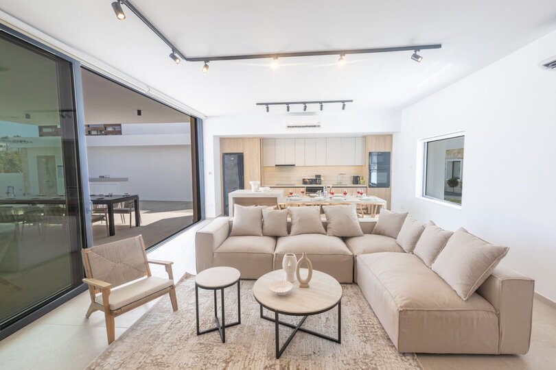 Luxurious 5 Bedroom Villa with Private Pool, Ayia Napa Villa 1369