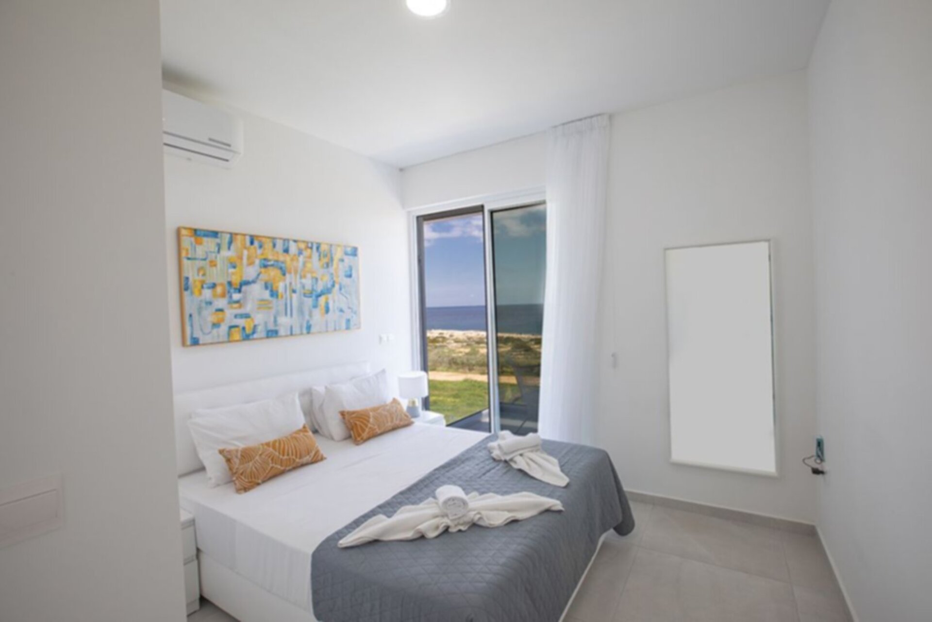 Contemporary Villa with Jacuzzi and BBQ Area, Protaras Villa 1027