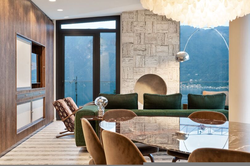 Luxurious 4 Bedroom Villa with Stunning Views in Lombardy