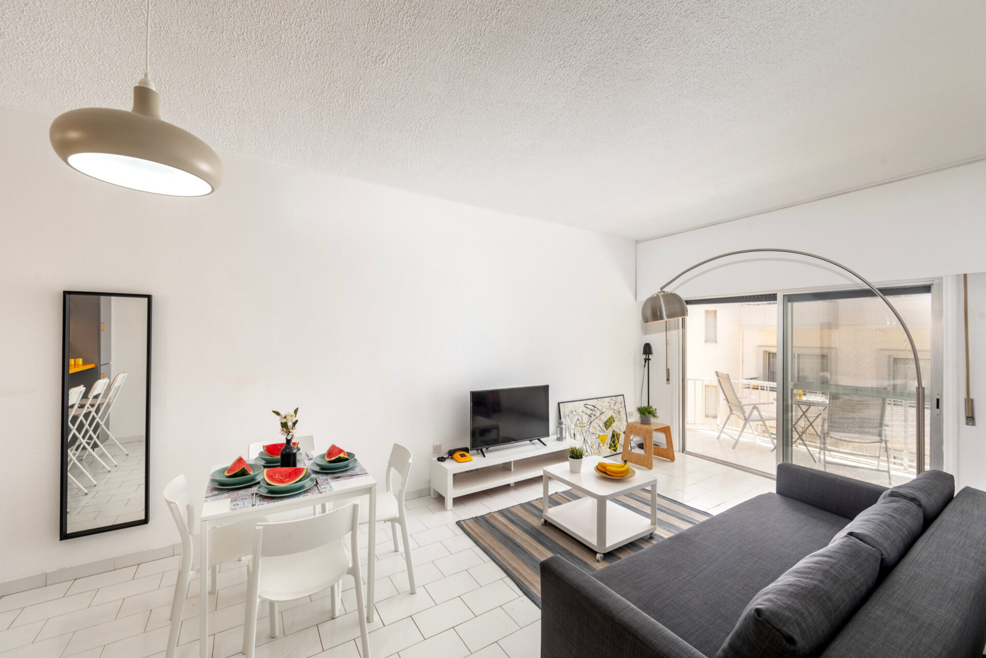 5 Star O2 Seaside Suite – Relaxing Mediterranean Getaway