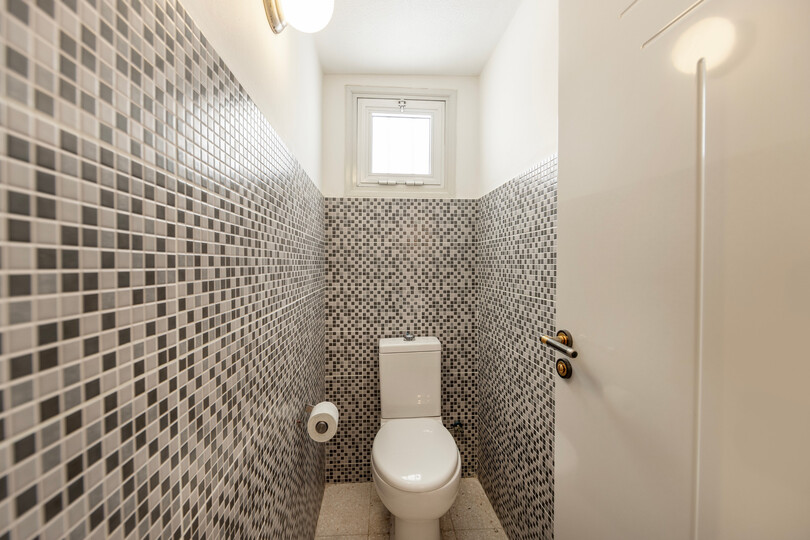 5 Star Marina Seaside Villa – Contemporary Coastal Comfort
