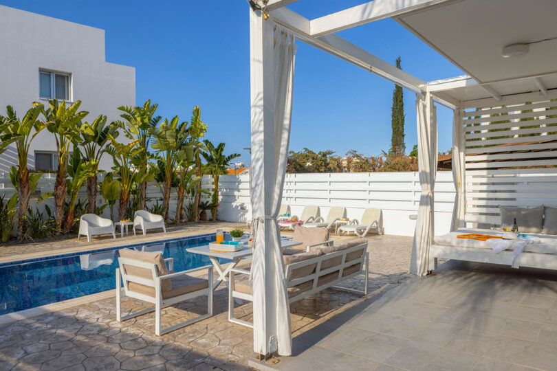 5 Star Alina Villa – Stylish Coastal Escape in Protaras