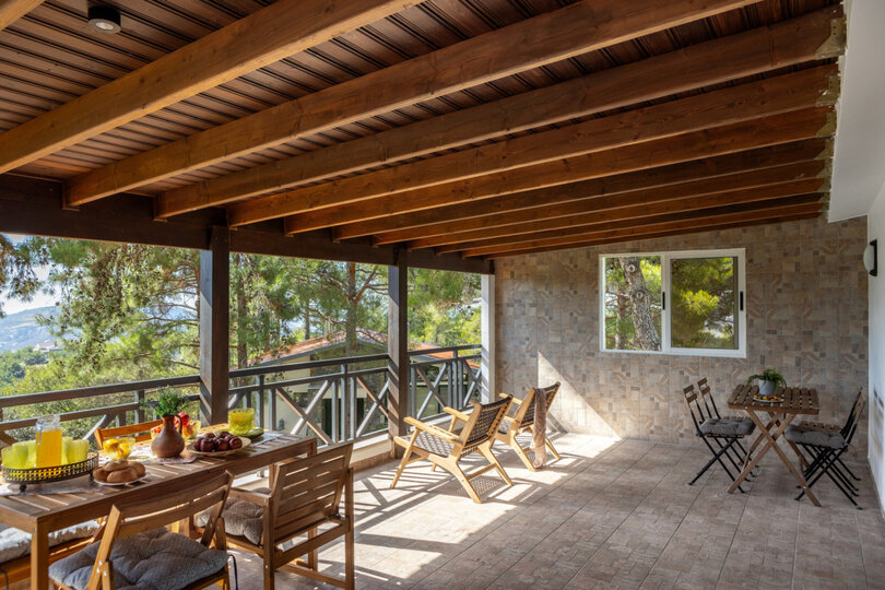 5 Star Forest View Cottage – Luxury Mountain Retreat