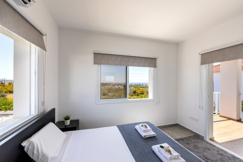 5 Star Villa Napa Bay Panorama - Modern Sea View Escape