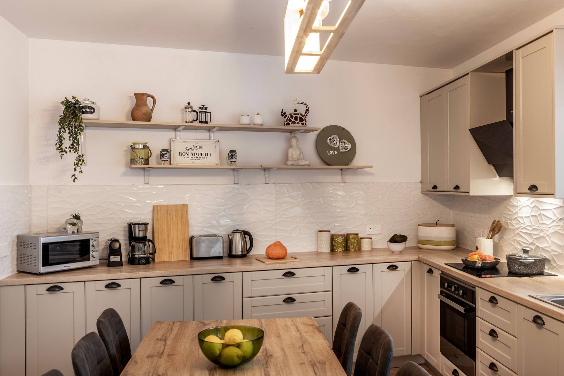 5 Star Villa Galata Watermill Cottage - Luxury Mountain Hideaway