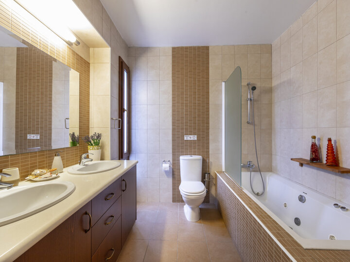 5 Star Villa Troodos Riverside - Luxury Mountain Retreat