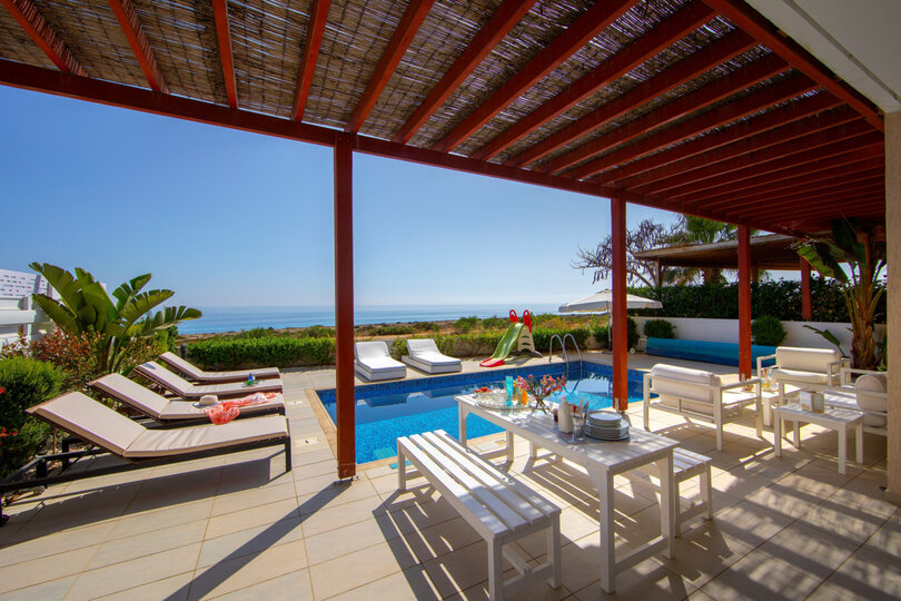 5 Star Villa Artisan Seafront Escape - Panoramic Coastal Retreat