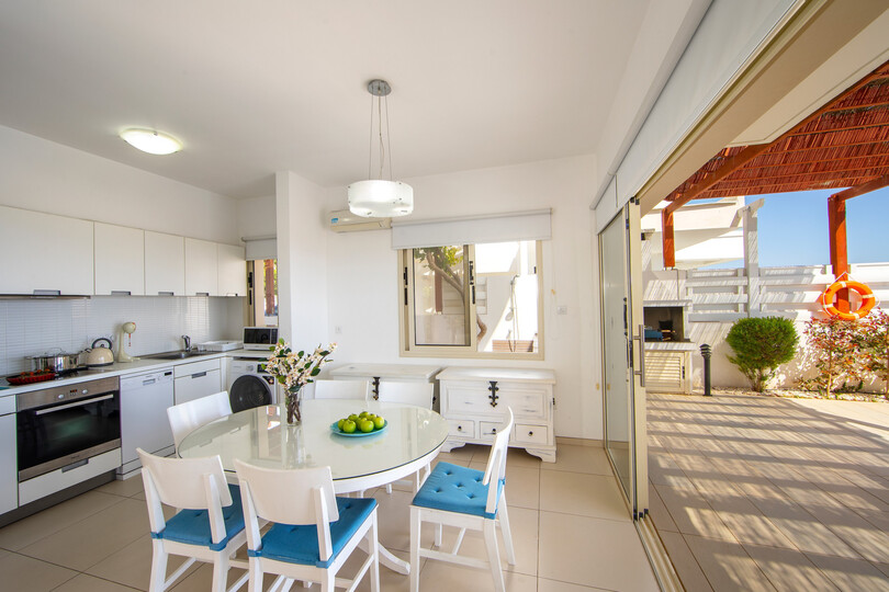 5 Star Villa Artisan Seafront Escape - Panoramic Coastal Retreat