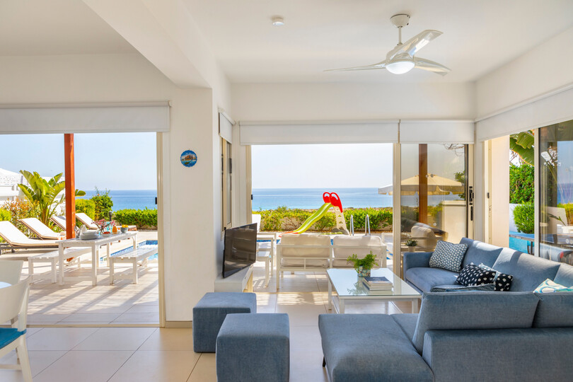 5 Star Villa Artisan Seafront Escape - Panoramic Coastal Retreat
