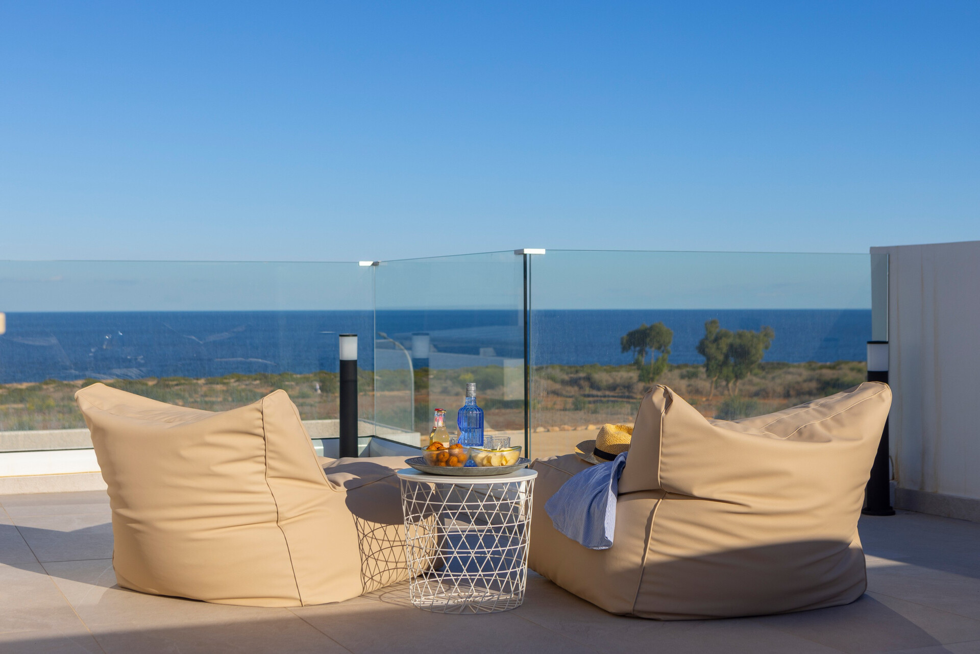 5 Star Villa Periyiali Seaside Haven - Cliffside Coastal Retreat