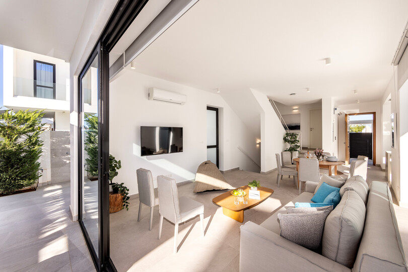 5 Star Villa Periyiali Seaside Haven - Cliffside Coastal Retreat