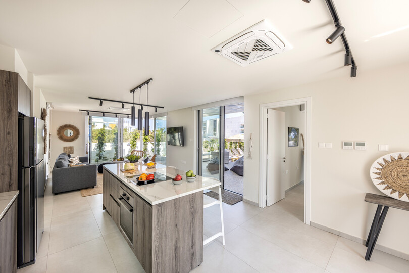5 Star Villa Leomi Seaside - Coastal View Retreat.