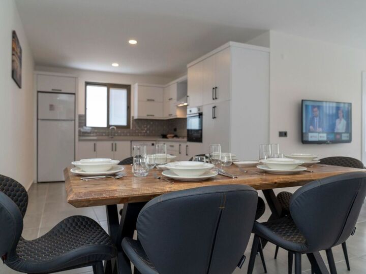 3-Bed House with Private Pool in Fethiye, Sleeps 6, 1043