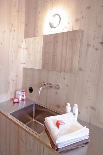 1-Bed House with Mountain View in Lienz, Sleeps 5, 1283