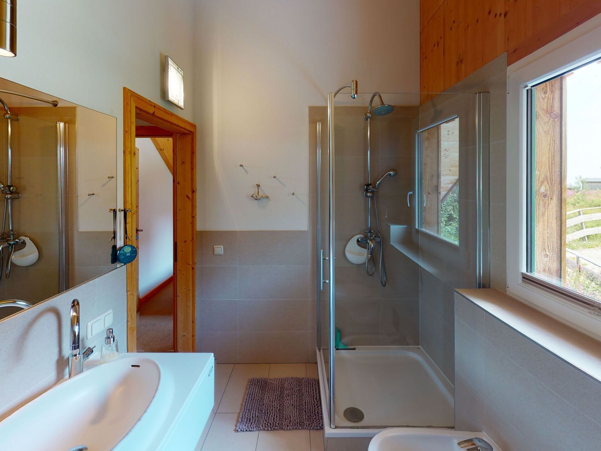 Spacious 3-Bed House in Wolfsberg, Sleeps 6, 1043