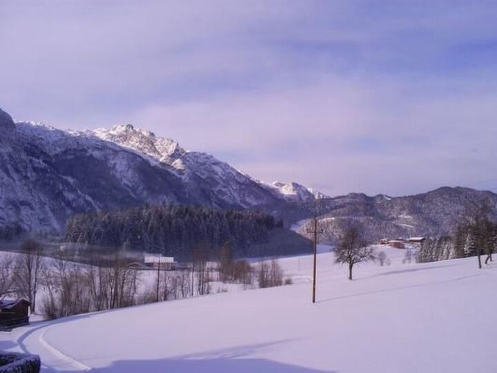 2-Bed Apartment in Hallein, Sleeps 5, 1107