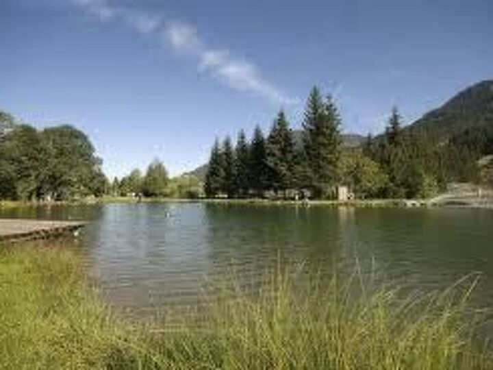 Stylish 4-Bed Apartment in Kitzbuhel, Sleeps 8, 1319