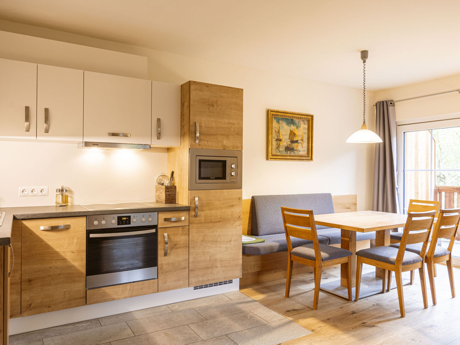 Kitchen / Dining Room