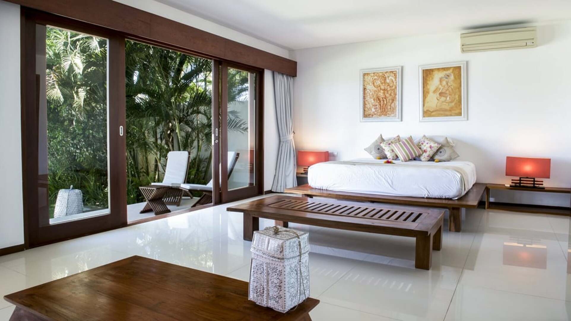 5 Star Villa Lulla – A Luxurious Beachfront Escape in Bali