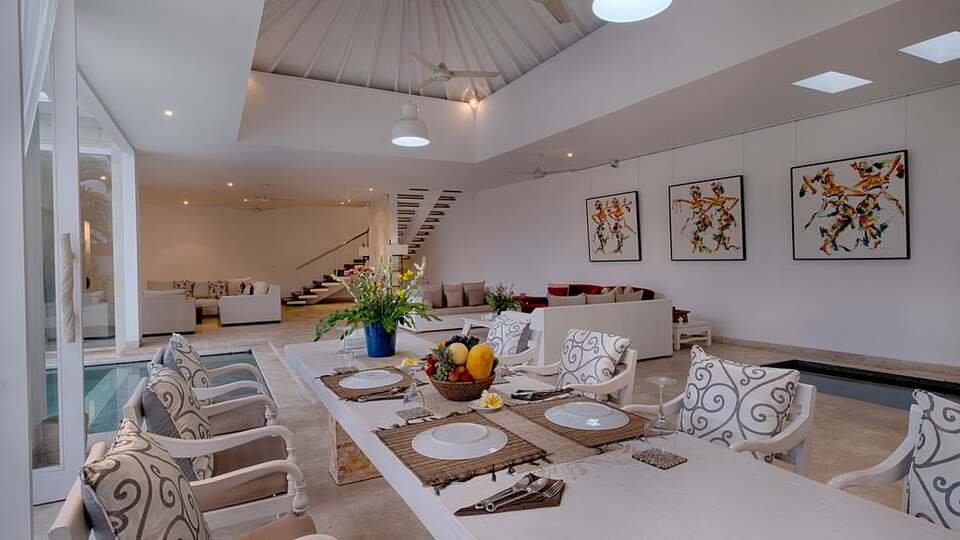 5 Star Villa Putih 1 – An Elegant Pererenan Hideaway