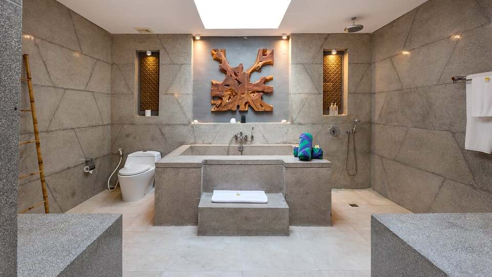 5 Star The Chand’s Three – Oceanfront Balinese Escape