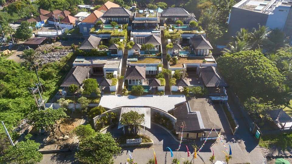 5 Star The Chand’s Three – Oceanfront Balinese Escape