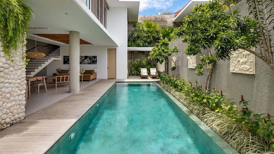 5 Star Swan Villas – Twin Villa Escape